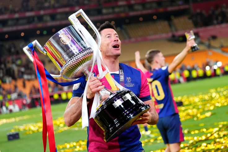 Lewandowski OUT, Barcelona’s Injury Crisis Deepens Ahead of El Clásico Showdown Lewandowski OUT, Barcelona’s Injury Crisis Deepens Ahead of El Clásico Showdown