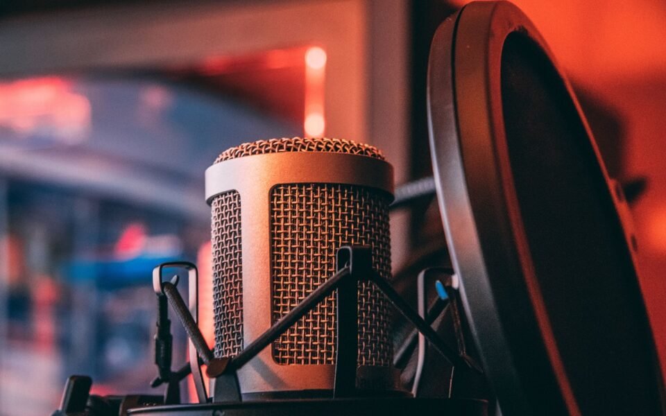 Amazon’s Alexa Now Generates Custom Podcasts Using AI