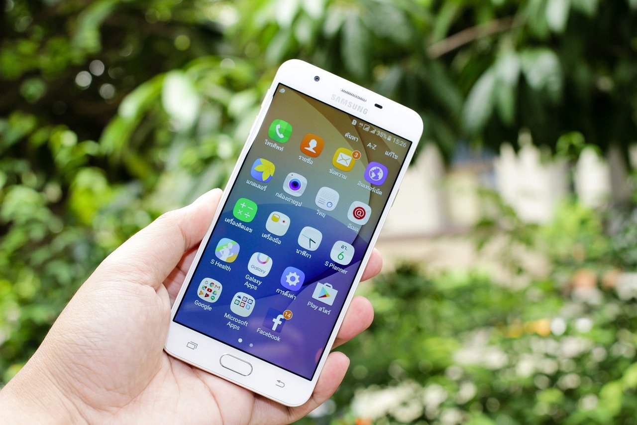 Samsung Galaxy S26 Offered Free with T-Mobile Plans, $900 Value