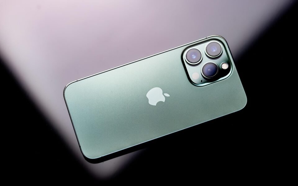 iPhone 18 Pro and Pro Max: Upcoming Features and Pricing Details