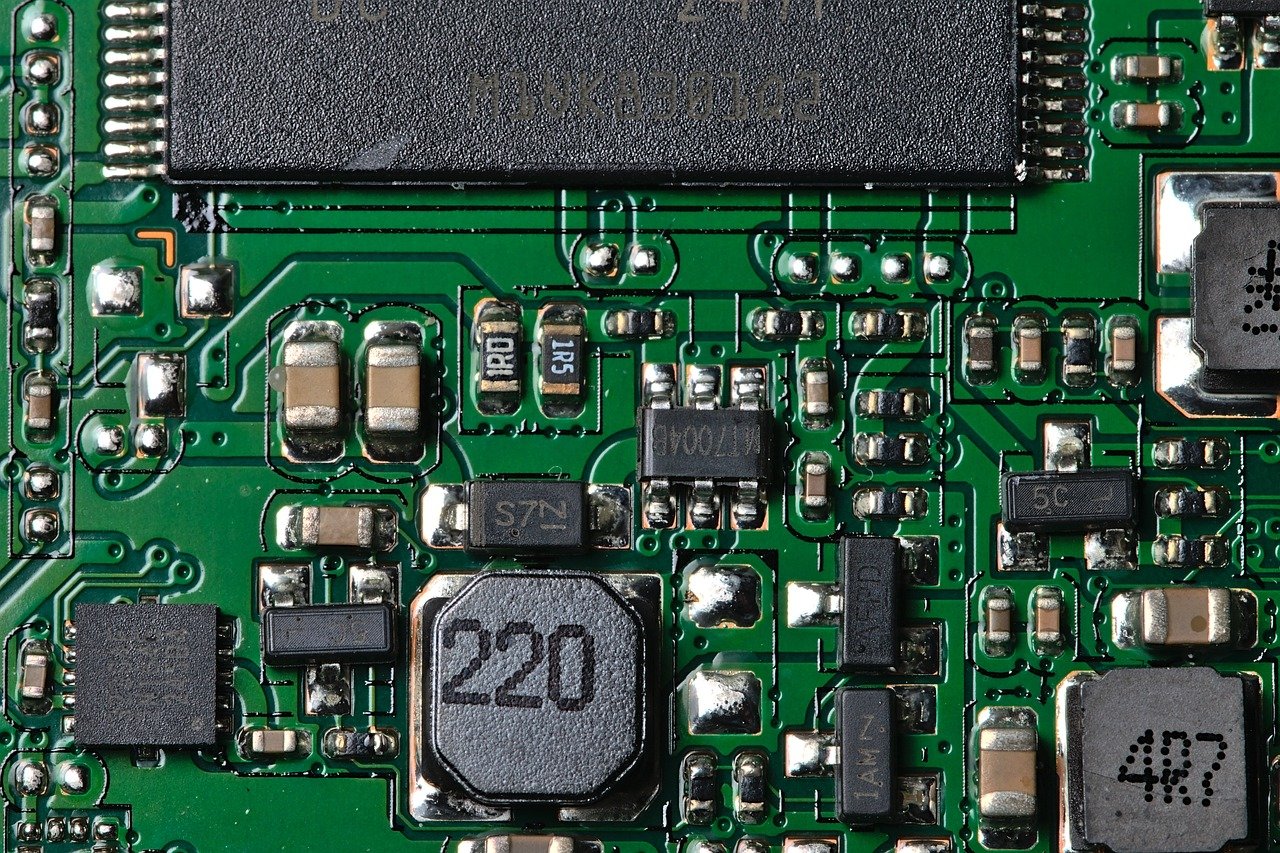 Galaxy S27 May Feature BOE OLED Panels, Shifting Supply Dynamics
