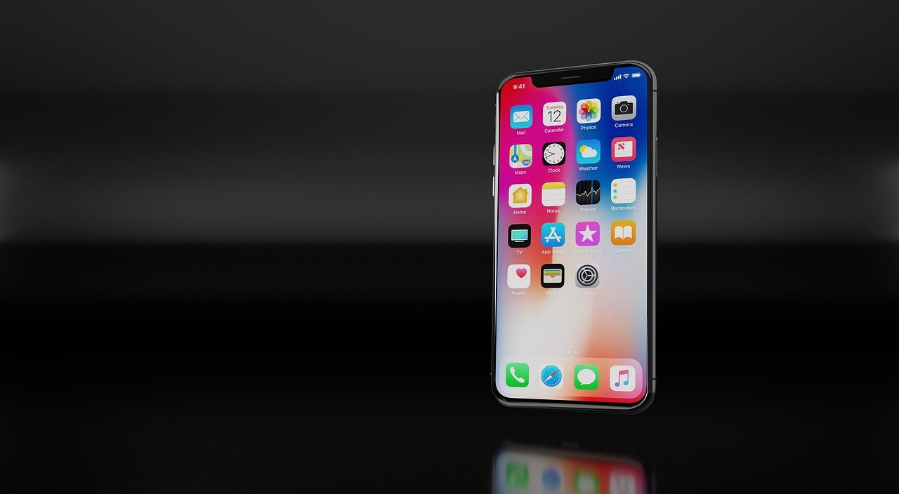 iPhone 18 Pro Cases to Ditch Unpopular Design Flaw