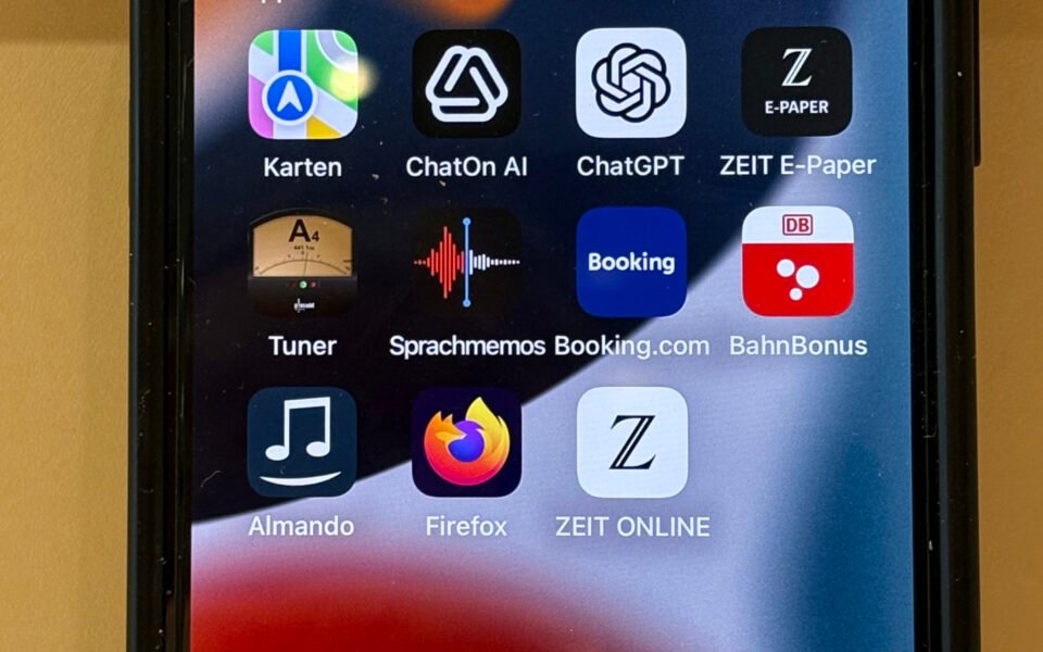 iPhone 17
