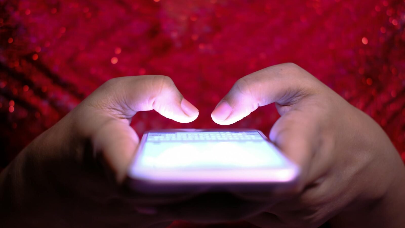 New Smartphone Price Comparisons: Understanding Costs in 2023