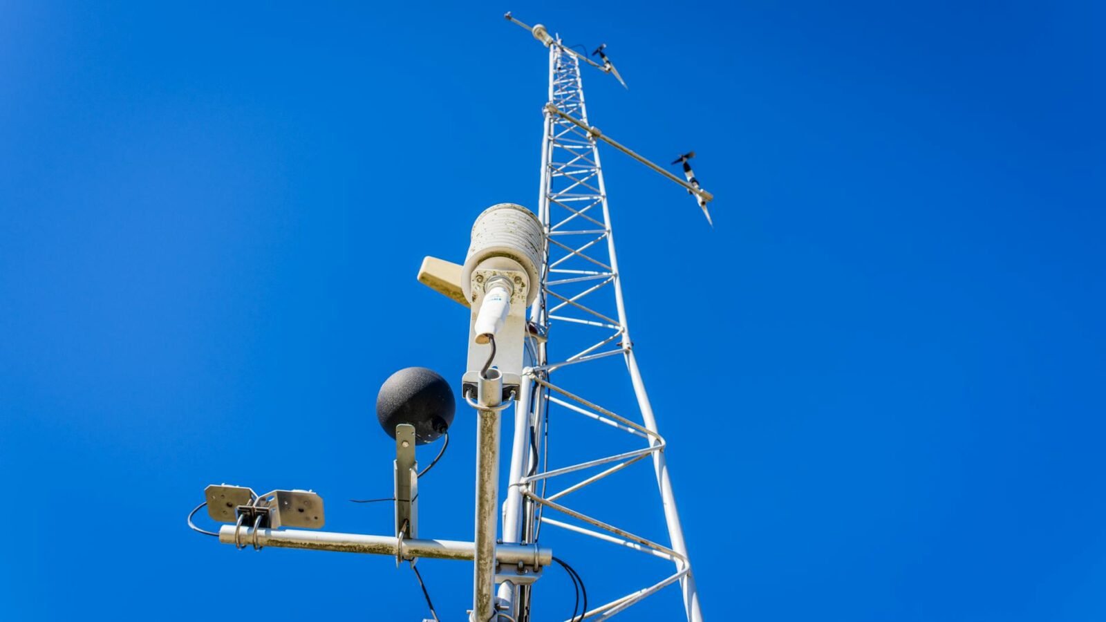 AcuRite Discontinues My AcuRite App, Citing Sustainability Issues