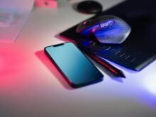 Apple — smartphone — Apple, iPhone