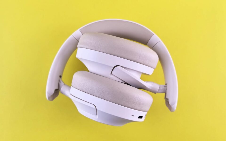 Sony to Launch WH-1000X ColleXion Headphones Priced at $649