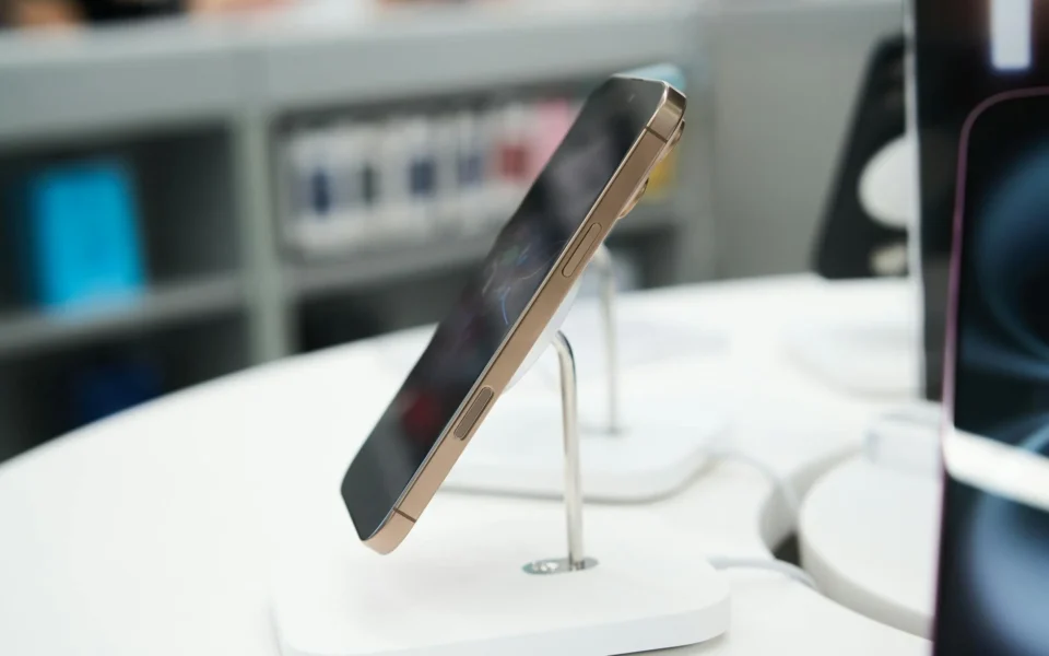 Apple iPhone 18 Pro: A Safe Upgrade Amid Foldable Excitement