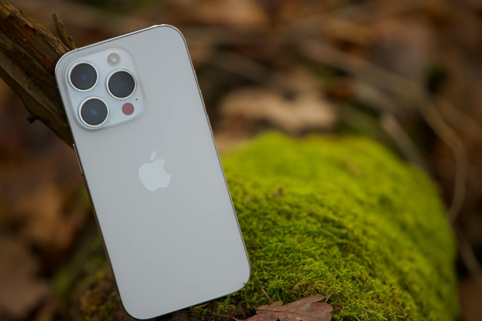 Refurbished 2020 MacBook Pro Now $429.97: A Budget-Friendly Option