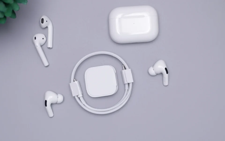 Apple Enhances Image Quality in Genmoji and Image Playground for iOS 27