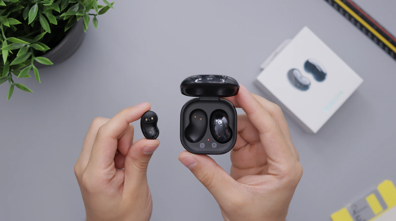Apple AirPods Pro 3 Price Drops During Memorial Day Sales