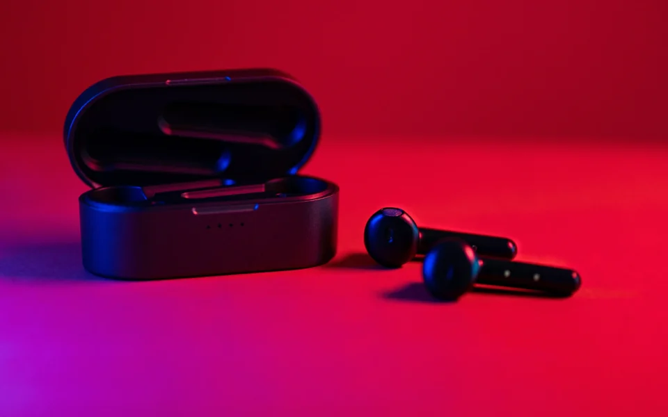 Sign Up for Apple Card in US, Get AirPods Pro 3 for Free