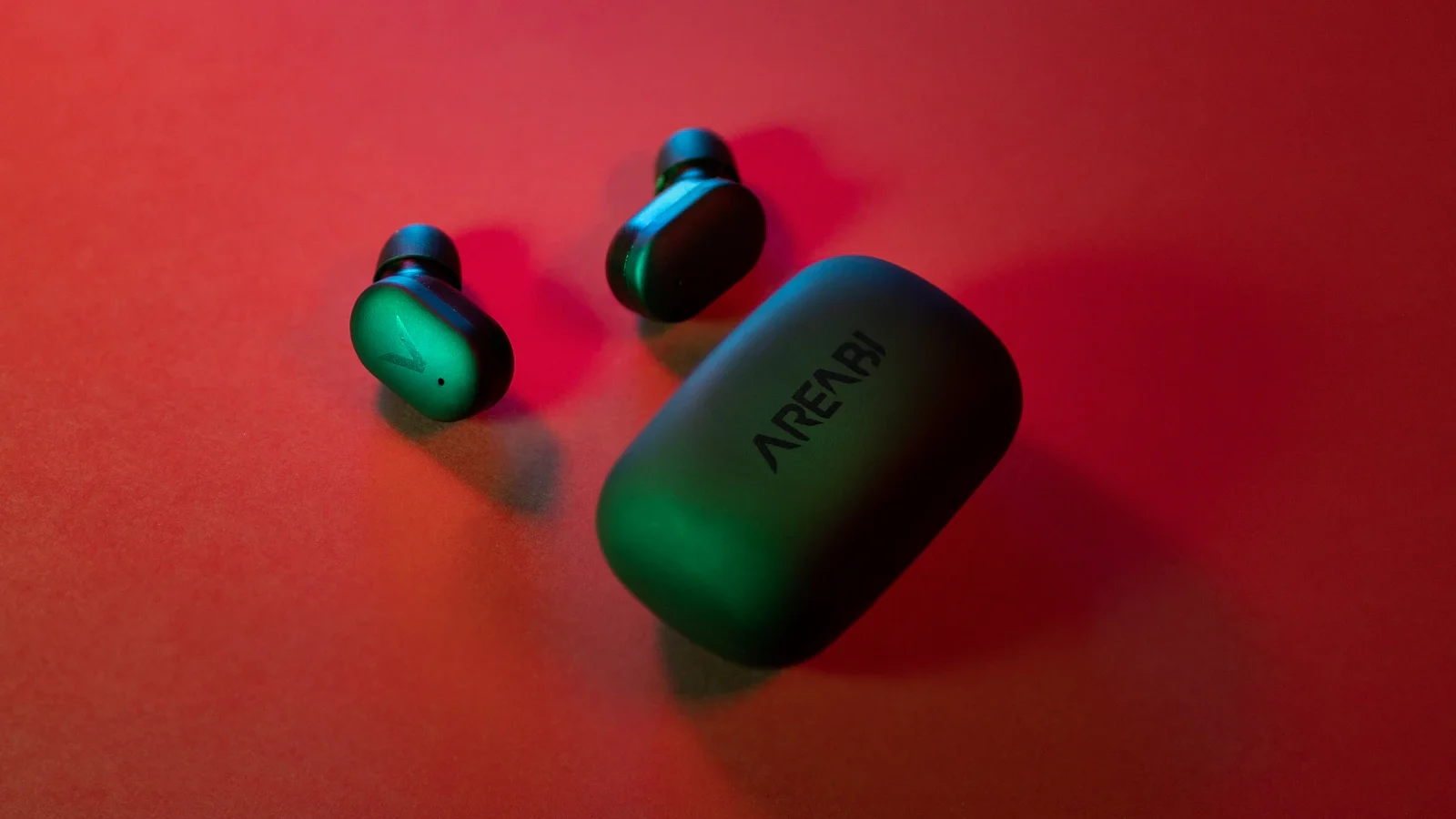 Sony WF-1000XM6 vs. AirPods Pro 3: Why Audiophiles Prefer Sony