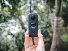Insta360 Mic Pro Launches with E-Ink Display and AI Noise Reduction