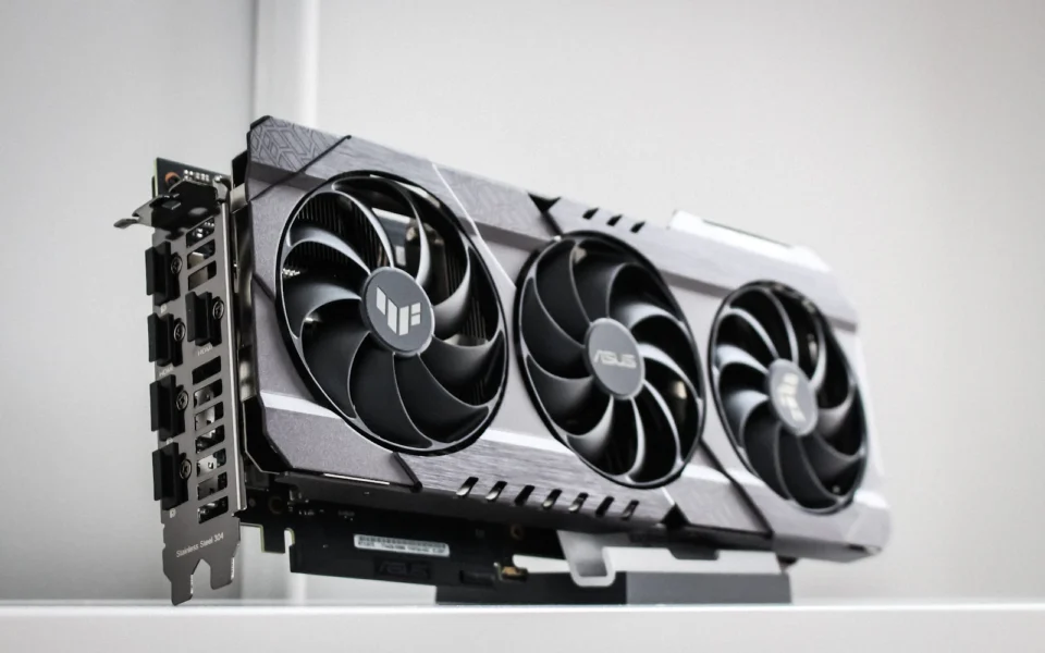 Intel’s Core 9 273PQE Falls Short Against i9-13900K in Gaming Tests