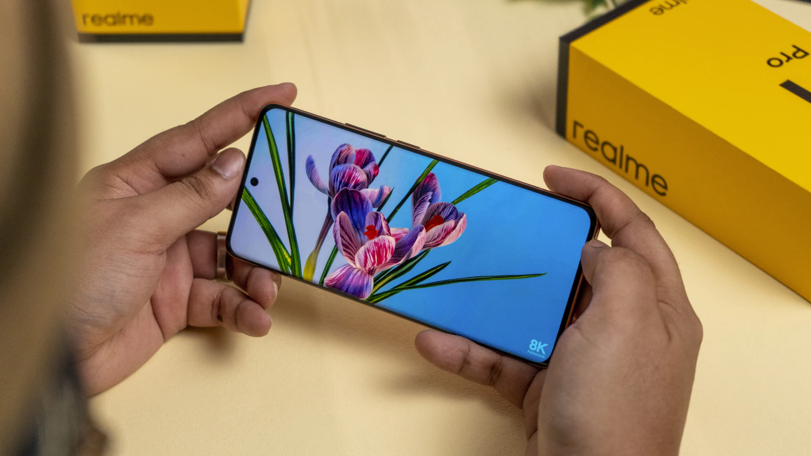 Samsung to Start Mass Production of OLED MacBook Pro Screens by June 2026