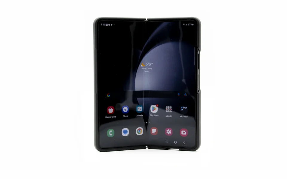 HONOR Magic V6: A Foldable Phone Designed for Durability and Strength
