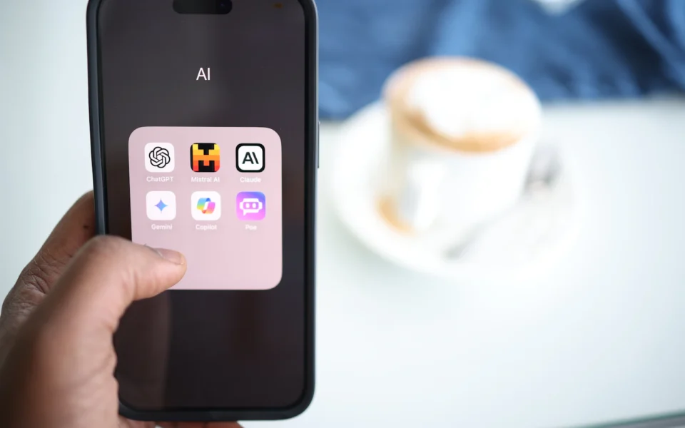 Samsung Galaxy S26 Debuts with New AI Features and Case Options