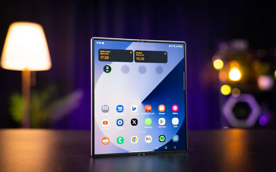 Samsung Galaxy Z Fold 8 Rumored to Feature ‘Ultra’ Branding